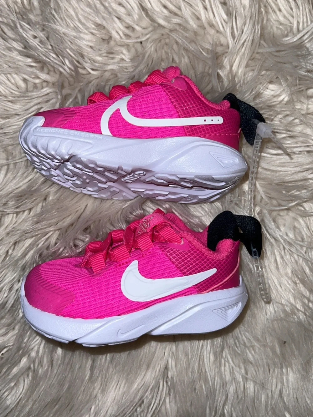 Nike Kids' Star Runner Hot Pink Sneakers